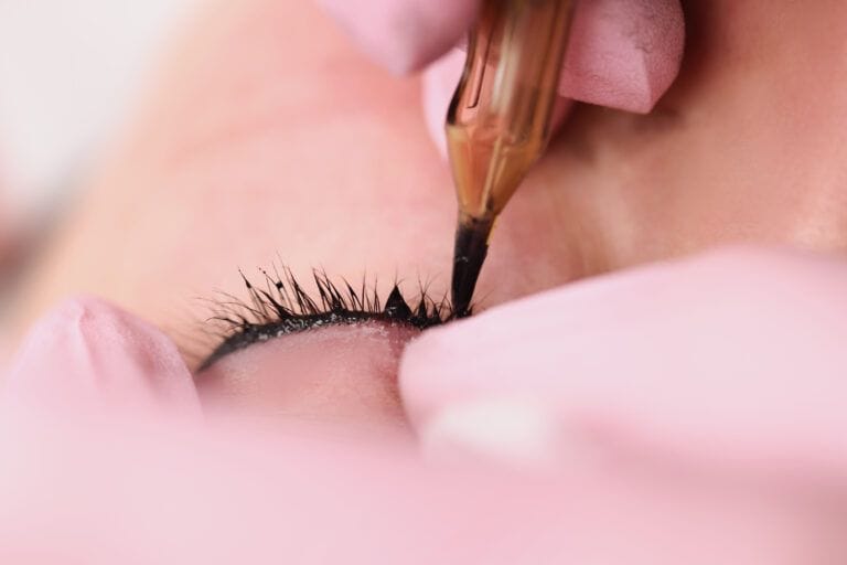 Eyeliner Tattoos: What You Need to Know About Permanent Makeup for Eyes